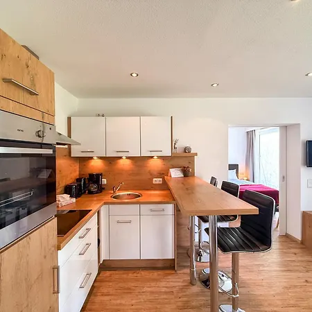 Alpenzauber Mit Sauna, Pool & Terrasse Apartment *